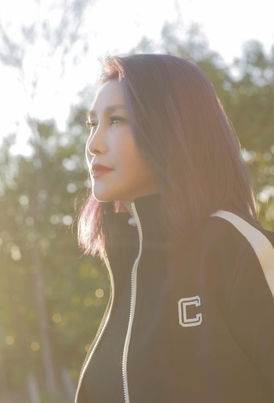 未婚生女、靠导演上位？《重案六组》翻拍，王茜的含金量还在上升_未婚生女、靠导演上位？《重案六组》翻拍，王茜的含金量还在上升_