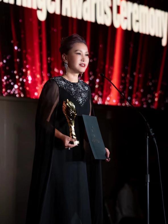 _未婚生女、靠导演上位？《重案六组》翻拍，王茜的含金量还在上升_未婚生女、靠导演上位？《重案六组》翻拍，王茜的含金量还在上升