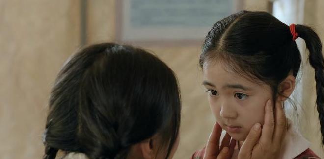 脸撞肿了会毁容吗_脸撞肿怎么办_