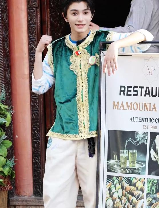 《中餐厅9》出发，集半个娱乐圈，看完阵容我想说：可别再翻车了__《中餐厅9》出发，集半个娱乐圈，看完阵容我想说：可别再翻车了