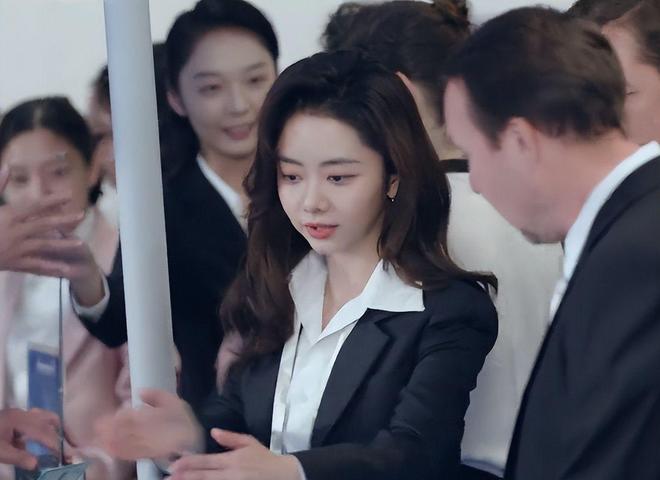 谭松韵也没想到，《我的山与海》刚上映，自己口碑就暴涨，赢麻了__谭松韵也没想到，《我的山与海》刚上映，自己口碑就暴涨，赢麻了