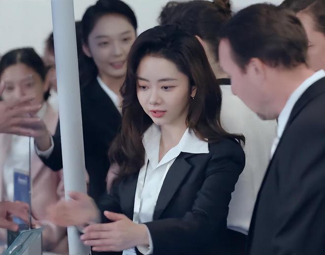 谭松韵也没想到,《我的山与海》刚上映,自己口碑就暴涨,赢麻了__谭松韵也没想到,《我的山与海》刚上映,自己口碑就暴涨,赢麻了