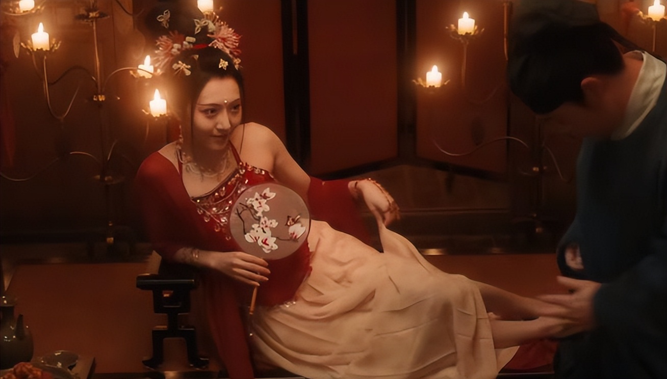 肖战最近在拍什么戏__肖战在狼殿下演什么