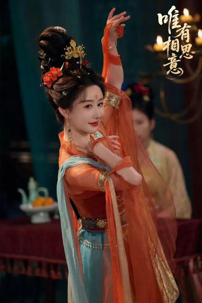 _明星女富豪_富豪女明星小说