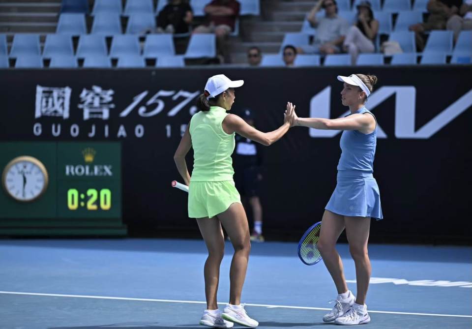 _0-2！中国名将遗憾一轮游，无缘4连胜对手，球迷仍送上掌声_0-2！中国名将遗憾一轮游，无缘4连胜对手，球迷仍送上掌声