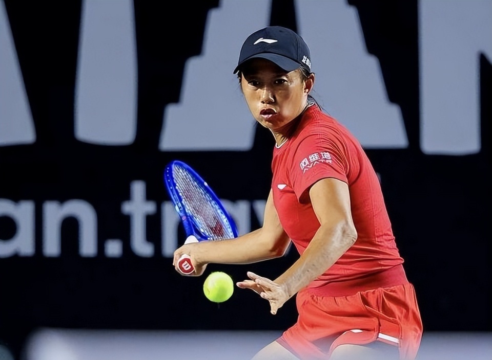 _0-2！中国名将遗憾一轮游，无缘4连胜对手，球迷仍送上掌声_0-2！中国名将遗憾一轮游，无缘4连胜对手，球迷仍送上掌声