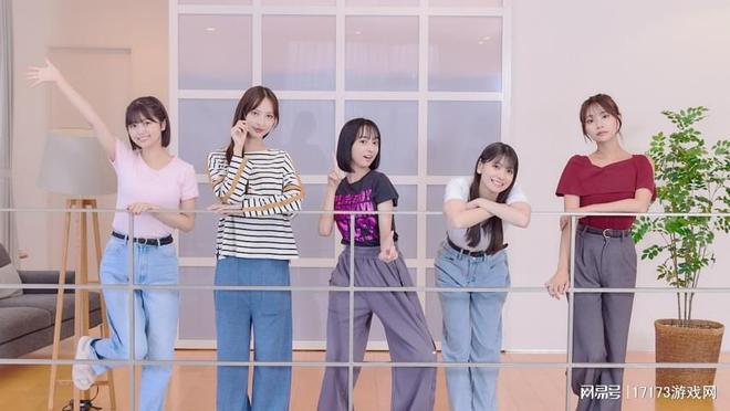 一觉醒来，竟要和五位樱花妹同居？日本电视台亲自下场就做了这？__一觉醒来，竟要和五位樱花妹同居？日本电视台亲自下场就做了这？