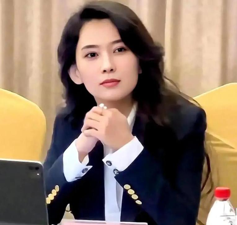 _章子怡选择汪峰_章子怡和汪峰领证了么