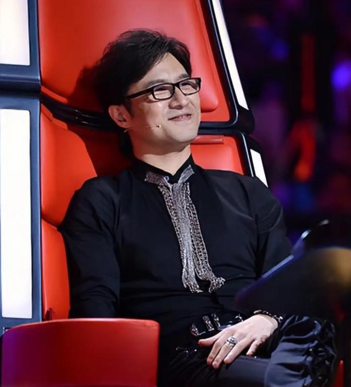 章子怡选择汪峰__章子怡和汪峰领证了么