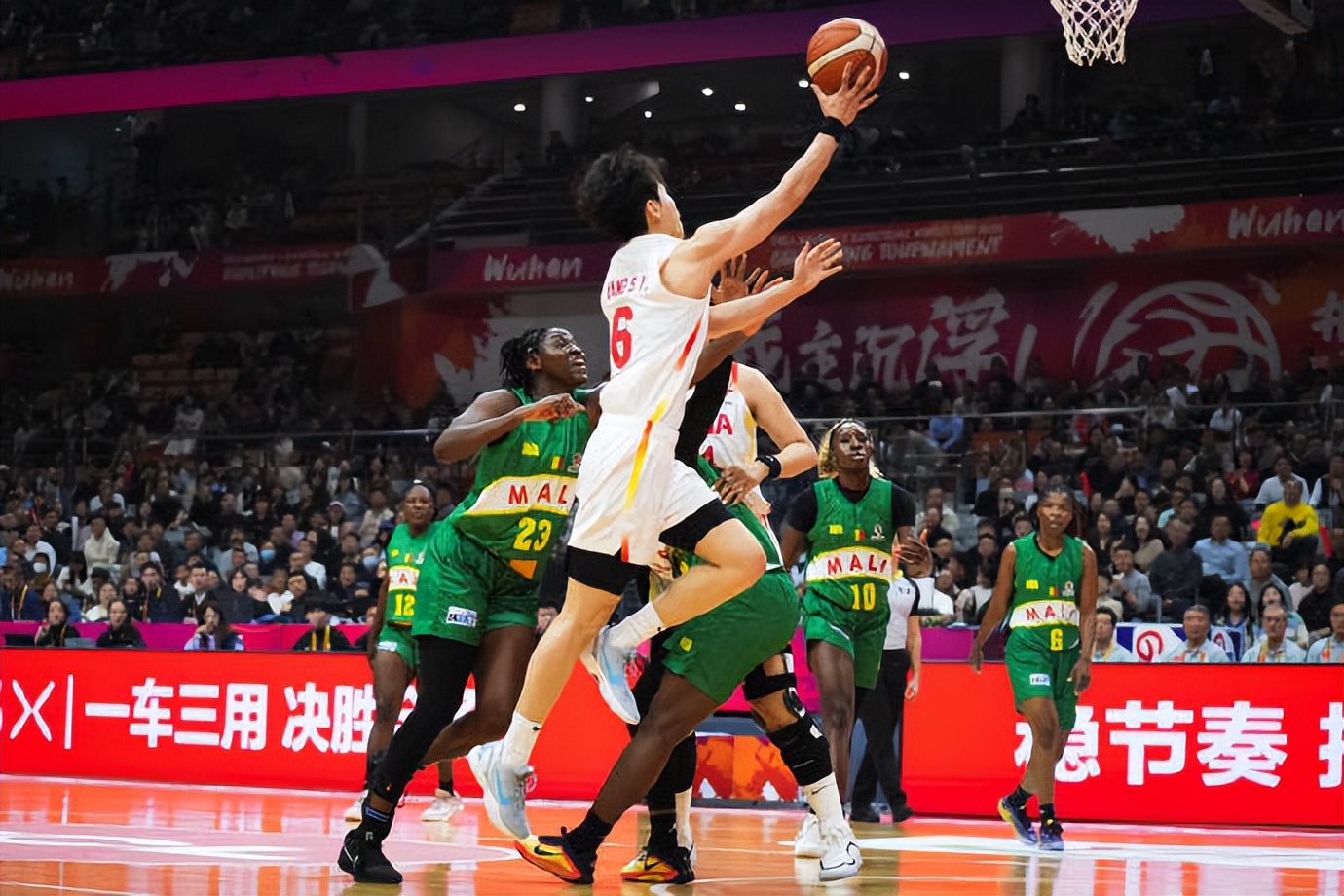 韩旭首秀19分_全运会女篮u18韩旭_