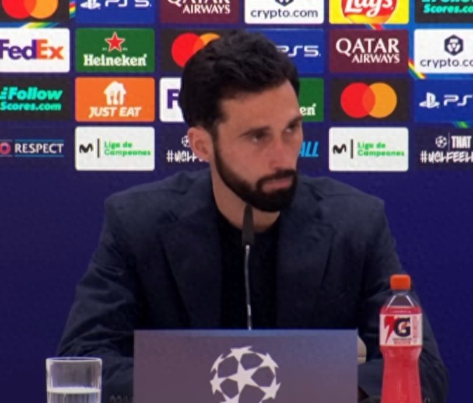 皇马夺冠庆祝_皇马逆转击败韦斯卡_