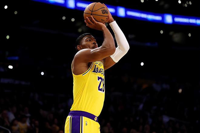 湖人惨遭大逆转_湖人替补大前锋_