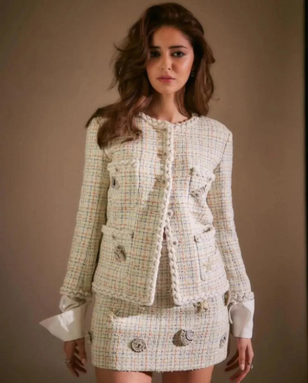 香奈儿2021只有一个人看秀_香奈儿封面女郎_