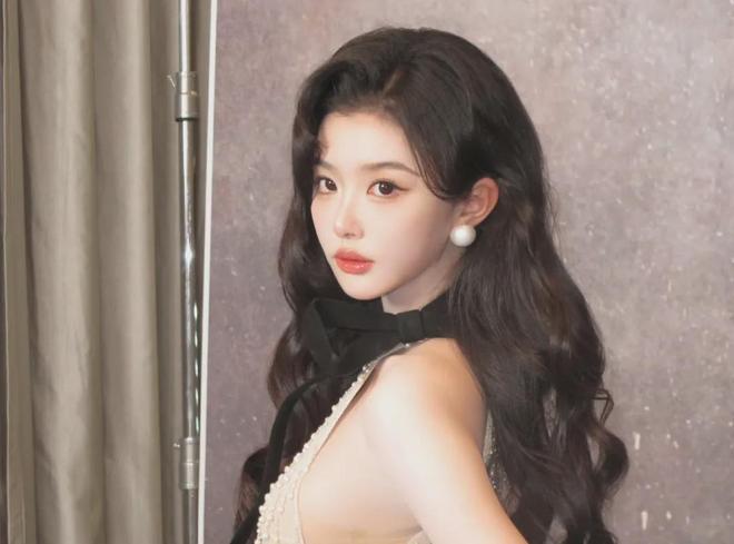 颜值清新_又飒又美的女生_