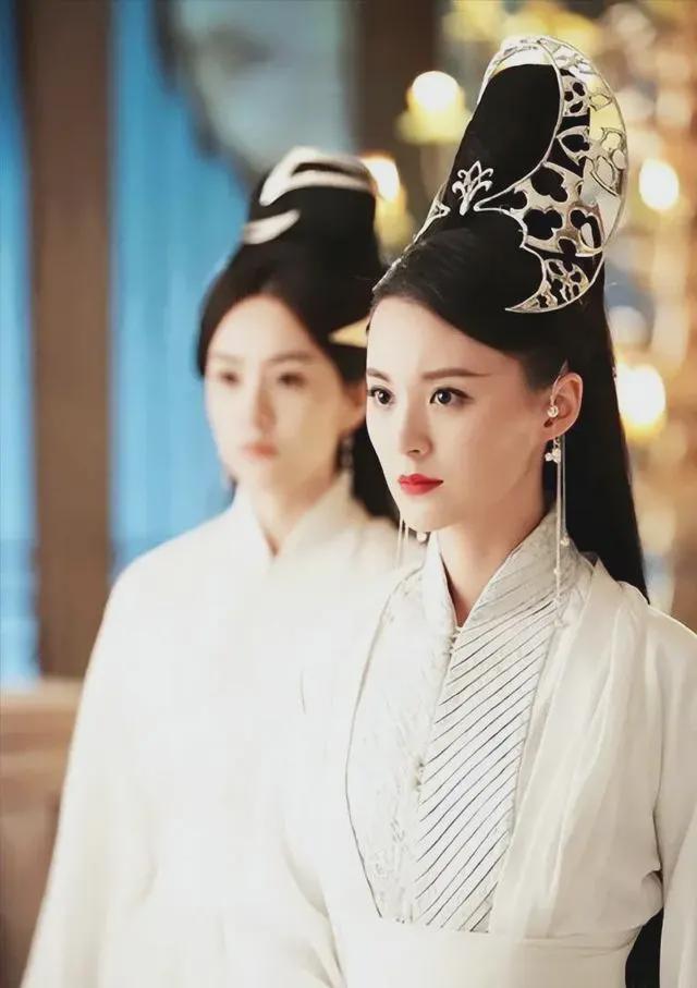 又飒又美的女生__颜值清新