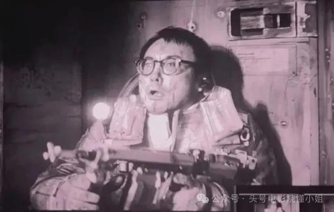 沈腾老婆王琦资料曝光__上班迟到惊恐表情包