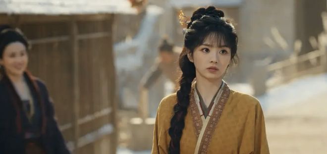 _超越《狂飙》,《逐玉》成古装剧新标杆!张凌赫、田曦薇赢麻了_超越《狂飙》,《逐玉》成古装剧新标杆!张凌赫、田曦薇赢麻了