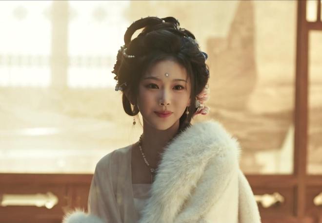 蜜蜂少女队孔雪儿_孔雪儿和许和琪谁美_